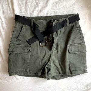 Forever 21 Short Jean